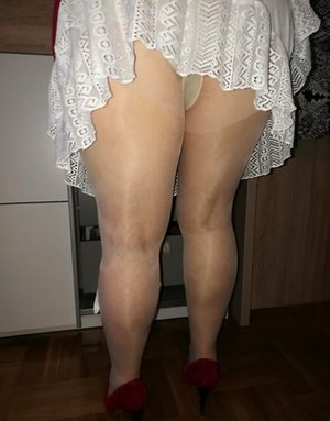 TAC Amateurs are proud to present you with a free pictures featuring Caro xxx gallery 273000