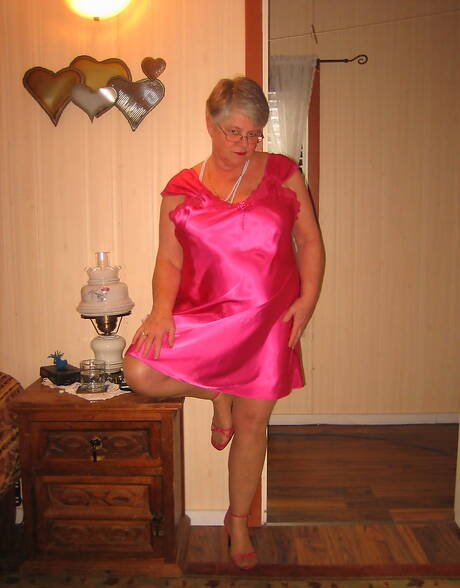 TAC Amateurs are excited to present you with a picture gallery showcasing Girdle Goddess xxx gallery 272770