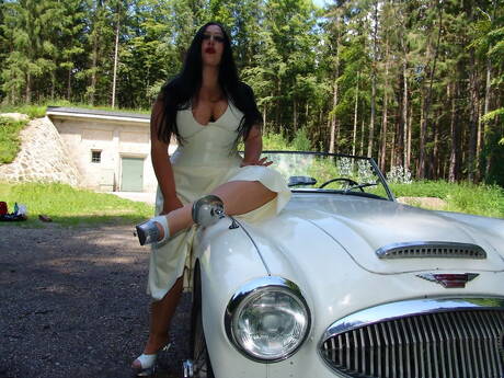 Fetish Lady Angelina invites you to browse their free photos with luscious chick xxx gallery 262295